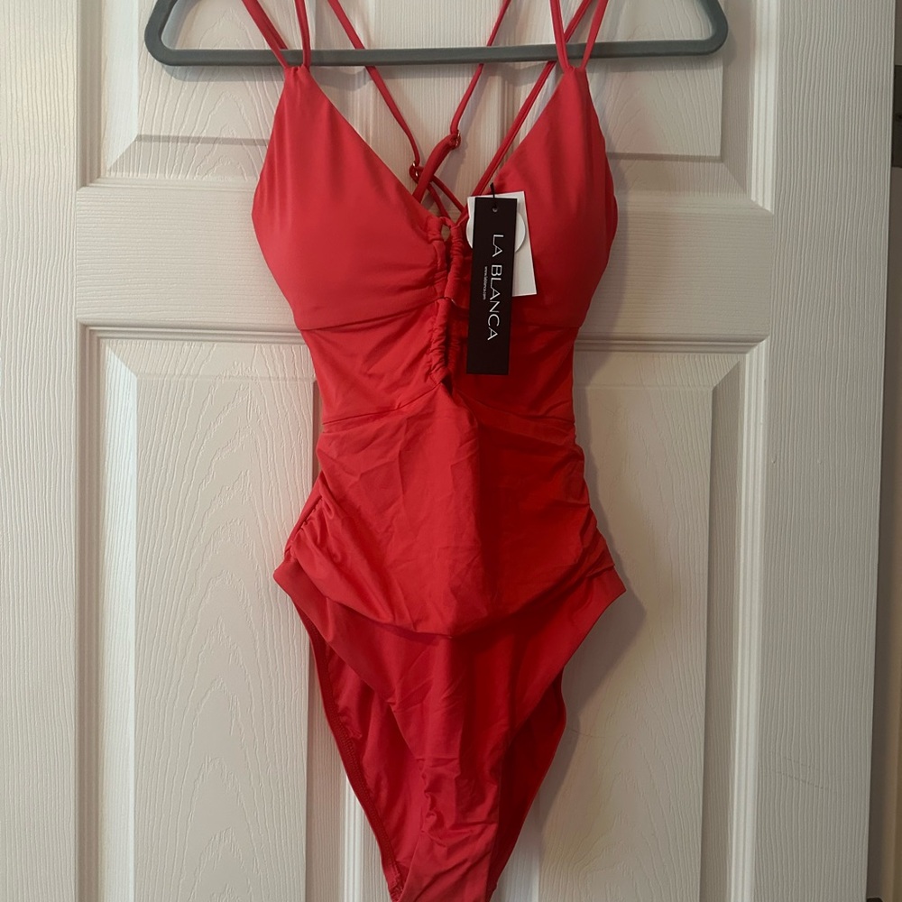 La Blanca Women's Island Goddess Underwire One Piece Swimsuit, Guava, 10